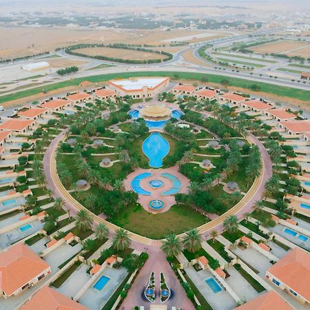 Swiss International Hotel Villas Unaizah - Al Qassim Exteriör bild