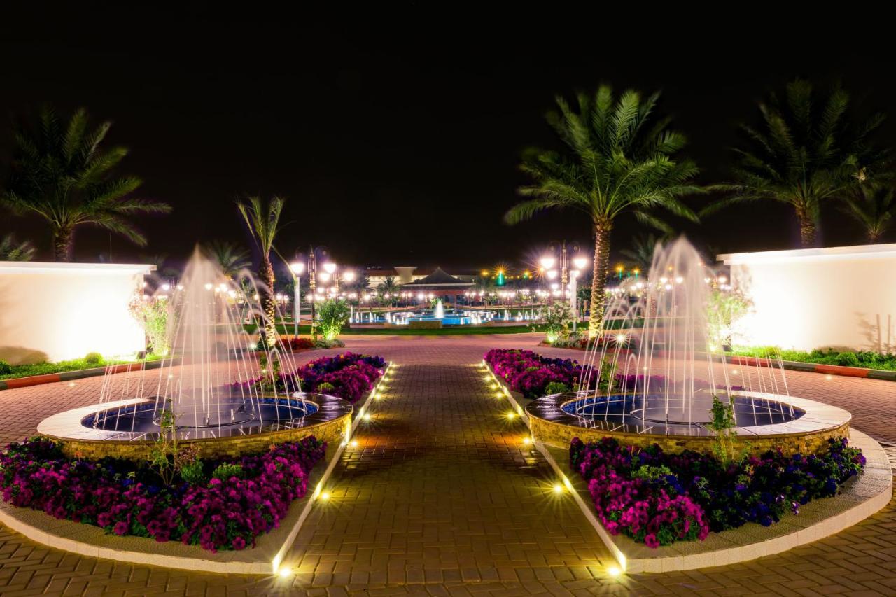 Swiss International Hotel Villas Unaizah - Al Qassim Exteriör bild