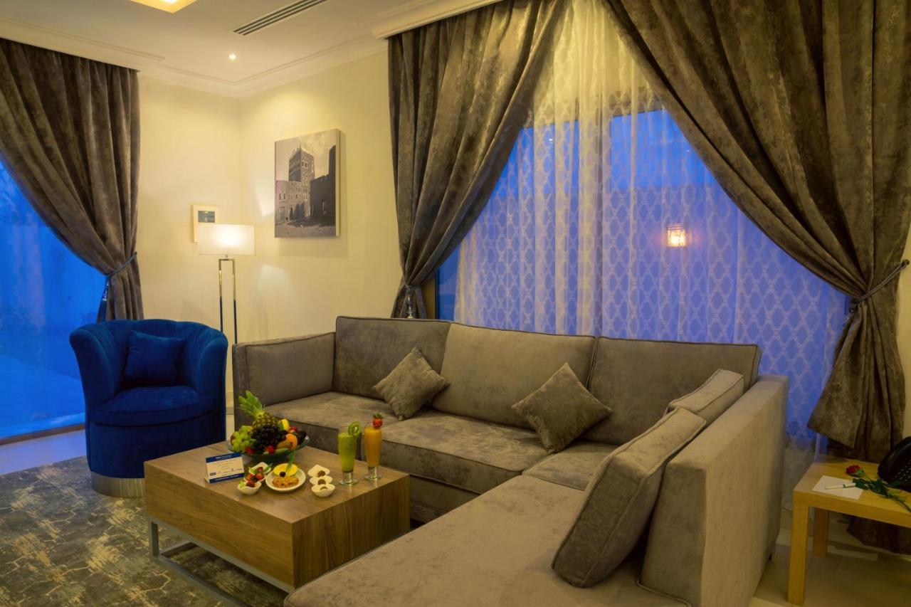 Swiss International Hotel Villas Unaizah - Al Qassim Exteriör bild